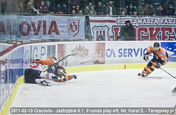 2011-02-19-hokej-cracovia-jastrzebie38