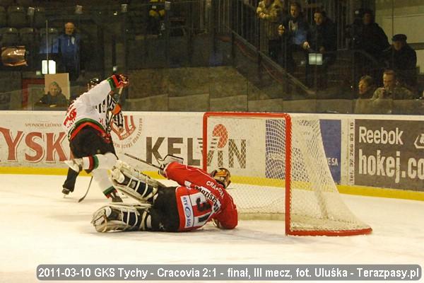 2011-03-10-plh-cracovia-gks tych-u_0994_600