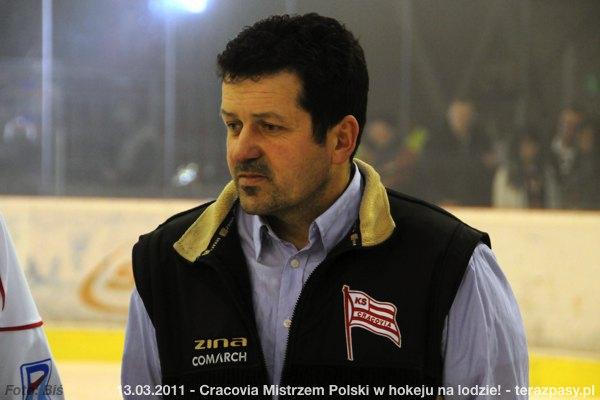 2011-03-13-plh-cracovia-mistrzem-hokeja-b-354_600
