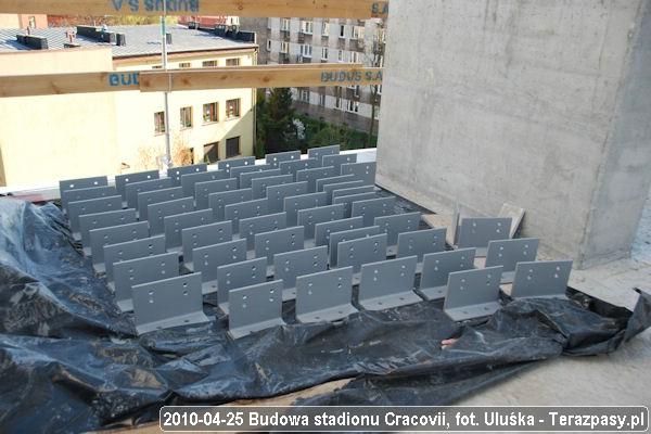 2010-04-25_Budowa_Stadionu_Cracovii_035_600