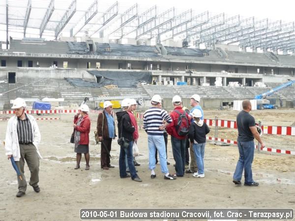 2010-05-01-budowa-stadionu-26