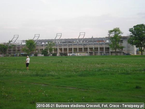 2010-05-21-stadion-craco-08