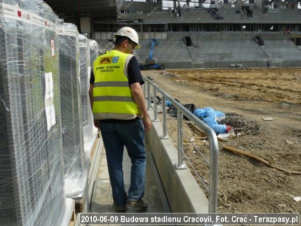 2010-06-09-stadion-crac-08