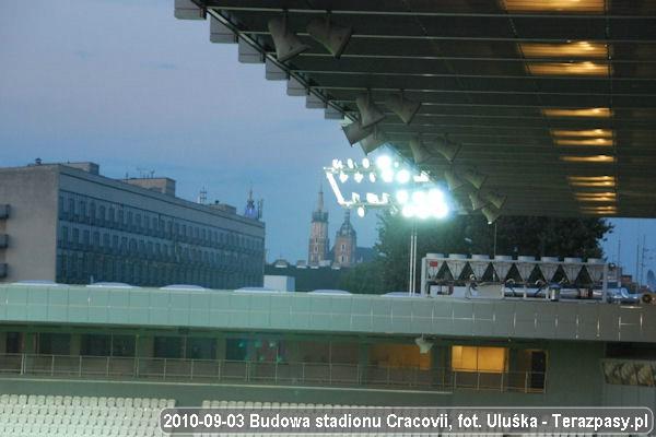 2010-09-03_Budowa_Stadionu_Cracovii_104_600