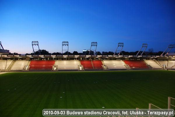 2010-09-03_Budowa_Stadionu_Cracovii_117_600