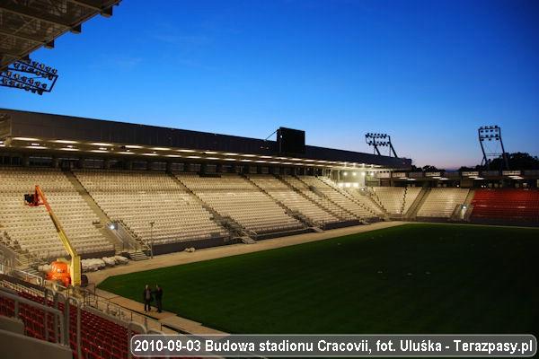 2010-09-03_Budowa_Stadionu_Cracovii_119_600