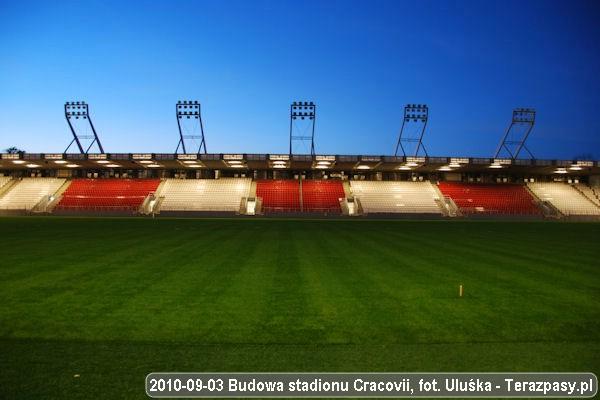 2010-09-03_Budowa_Stadionu_Cracovii_120_600