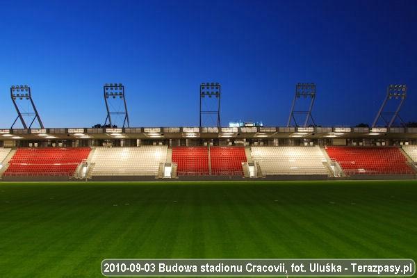 2010-09-03_Budowa_Stadionu_Cracovii_128_600