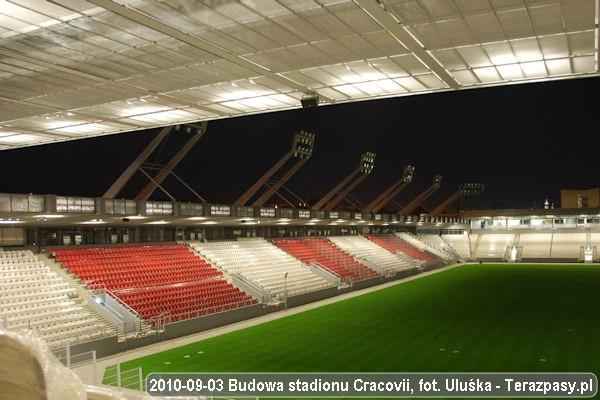 2010-09-03_Budowa_Stadionu_Cracovii_149_600