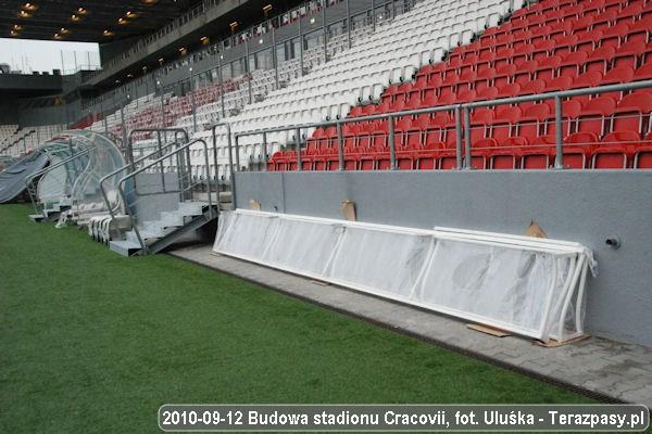 2010-09-12_Budowa_Stadionu_Cracovii_022_600