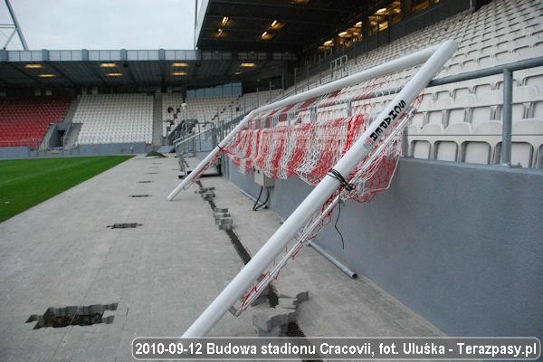 2010-09-12_Budowa_Stadionu_Cracovii_031_600