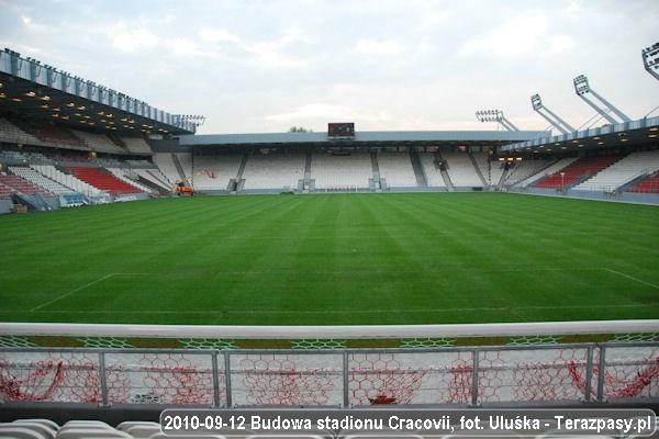2010-09-12_Budowa_Stadionu_Cracovii_035_600