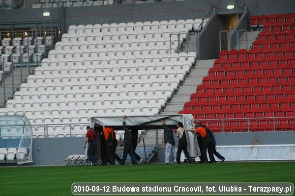 2010-09-12_Budowa_Stadionu_Cracovii_046_600