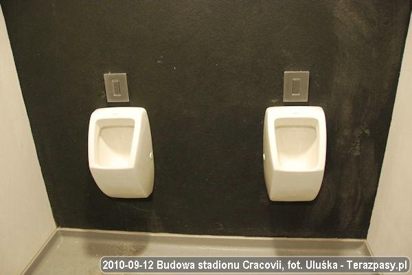 2010-09-12_Budowa_Stadionu_Cracovii_057_600