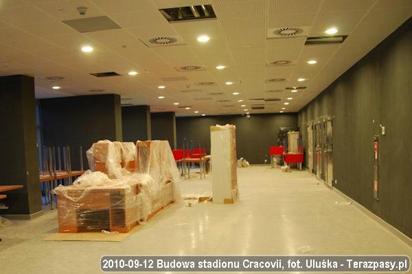 2010-09-12_Budowa_Stadionu_Cracovii_064_600