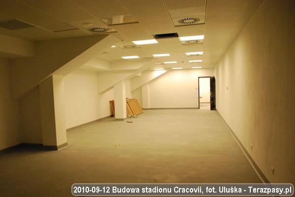 2010-09-12_Budowa_Stadionu_Cracovii_068_600
