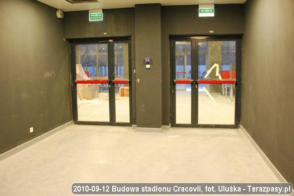 2010-09-12_Budowa_Stadionu_Cracovii_084_600