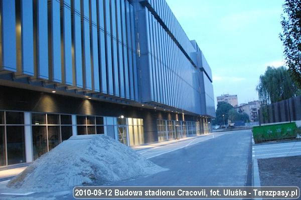 2010-09-12_Budowa_Stadionu_Cracovii_089_600