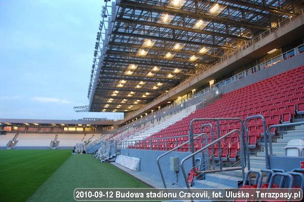 2010-09-12_Budowa_Stadionu_Cracovii_091_600