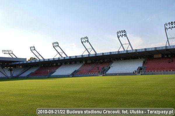 2010-09-21_Budowa_Stadionu_Cracovii_18_600