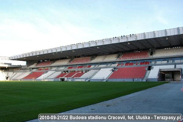 2010-09-21_Budowa_Stadionu_Cracovii_33_600