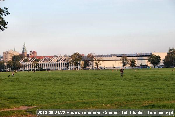 2010-09-21_Budowa_Stadionu_Cracovii_55_600