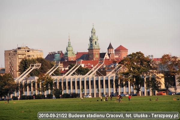 2010-09-21_Budowa_Stadionu_Cracovii_57_600