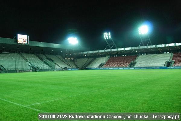 2010-09-22_Budowa_Stadionu_Cracovii_64_600