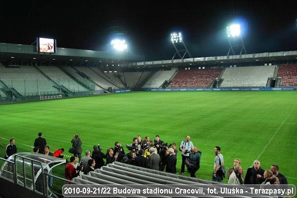 2010-09-22_Budowa_Stadionu_Cracovii_67_600