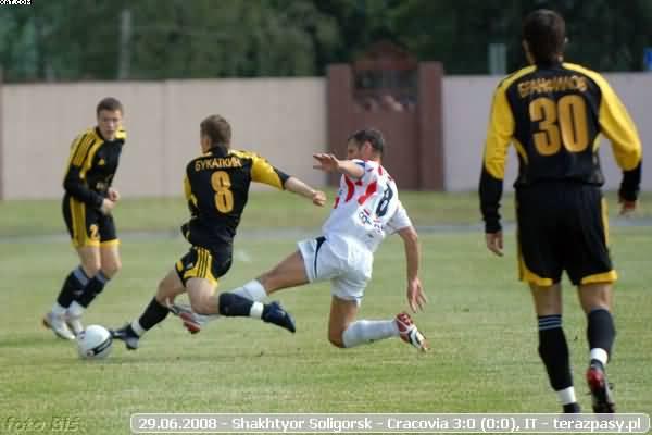 2008-06-29-it-shakhtyor-cracovia-o-0257_600