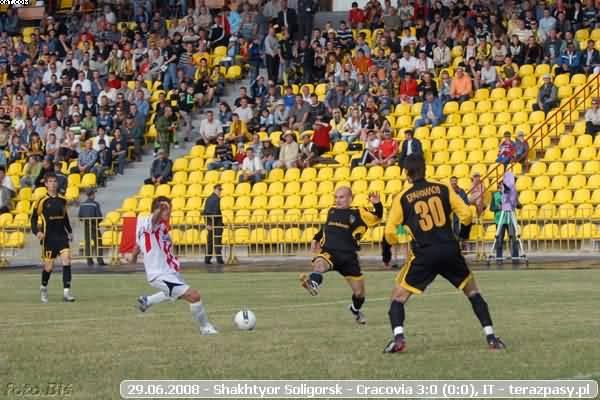2008-06-29-it-shakhtyor-cracovia-o-0567_600