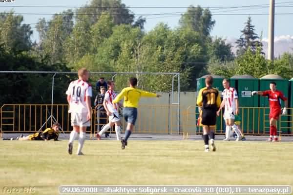 2008-06-29-it-shakhtyor-cracovia-o-0666_600