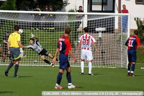 2008-08-09-oe-piast-cracovia-o-158_600