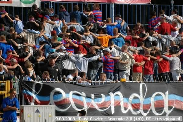 2008-08-09-oe-piast-cracovia-o-213_600