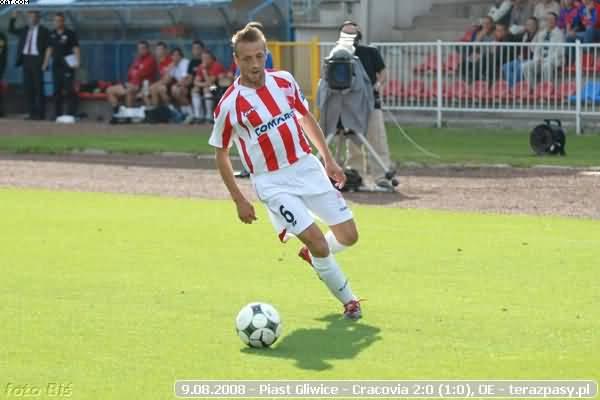 2008-08-09-oe-piast-cracovia-o-215_600