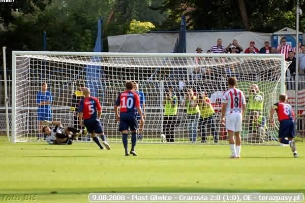 2008-08-09-oe-piast-cracovia-o-227_600