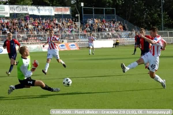 2008-08-09-oe-piast-cracovia-o-265_600