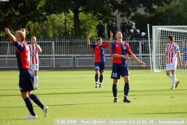 2008-08-09-oe-piast-cracovia-o-312_600