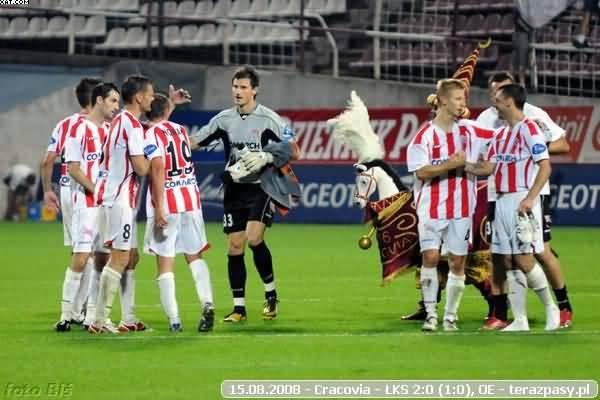 2008-08-15-oe-cracovia-lks-o-585_600