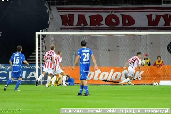2008-08-31-oe-cracovia-wisla-o-542_600