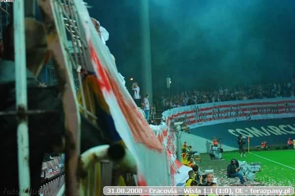 2008-08-31-oe-cracovia-wisla-u-2596_600