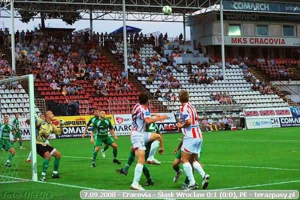 2008-09-08-pe-cracovia-slask-u-3819_600