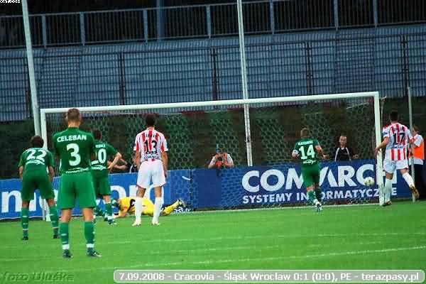 2008-09-08-pe-cracovia-slask-u-3880_600