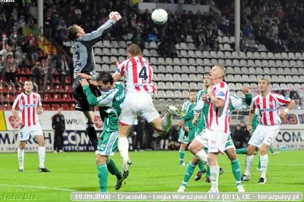 2008-09-19-oe-cracovia-legia-o-105_600