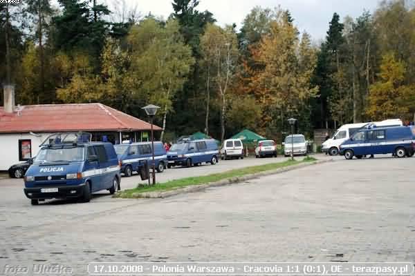 2008-10-17-oe-polonia_w-cracovia-u-004_600