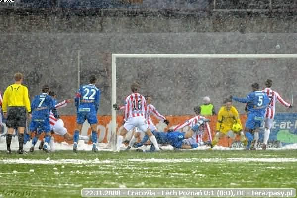 2008-11-22-oe-cracovia-lech-o-520_600