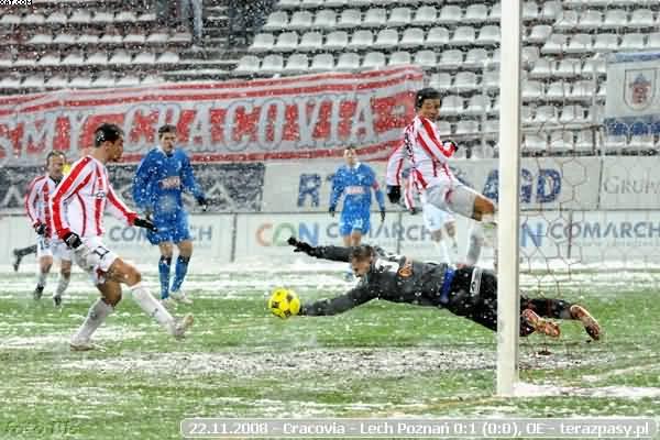 2008-11-22-oe-cracovia-lech-o-575_600