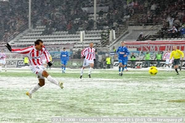 2008-11-22-oe-cracovia-lech-o-640_600