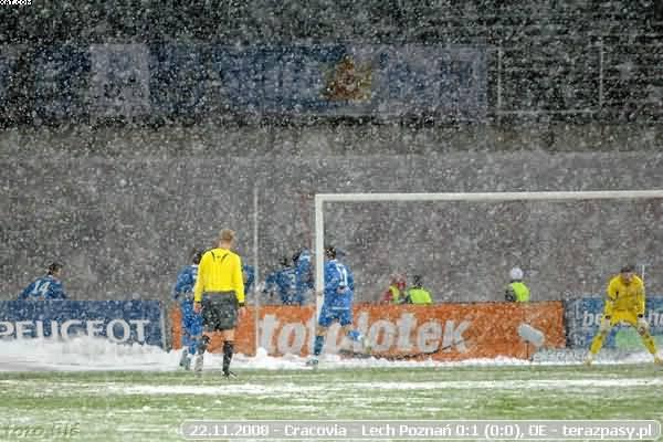 2008-11-22-oe-cracovia-lech-o-657_600
