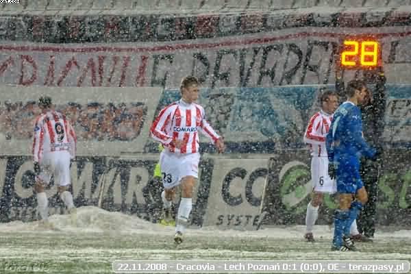 2008-11-22-oe-cracovia-lech-o-675_600